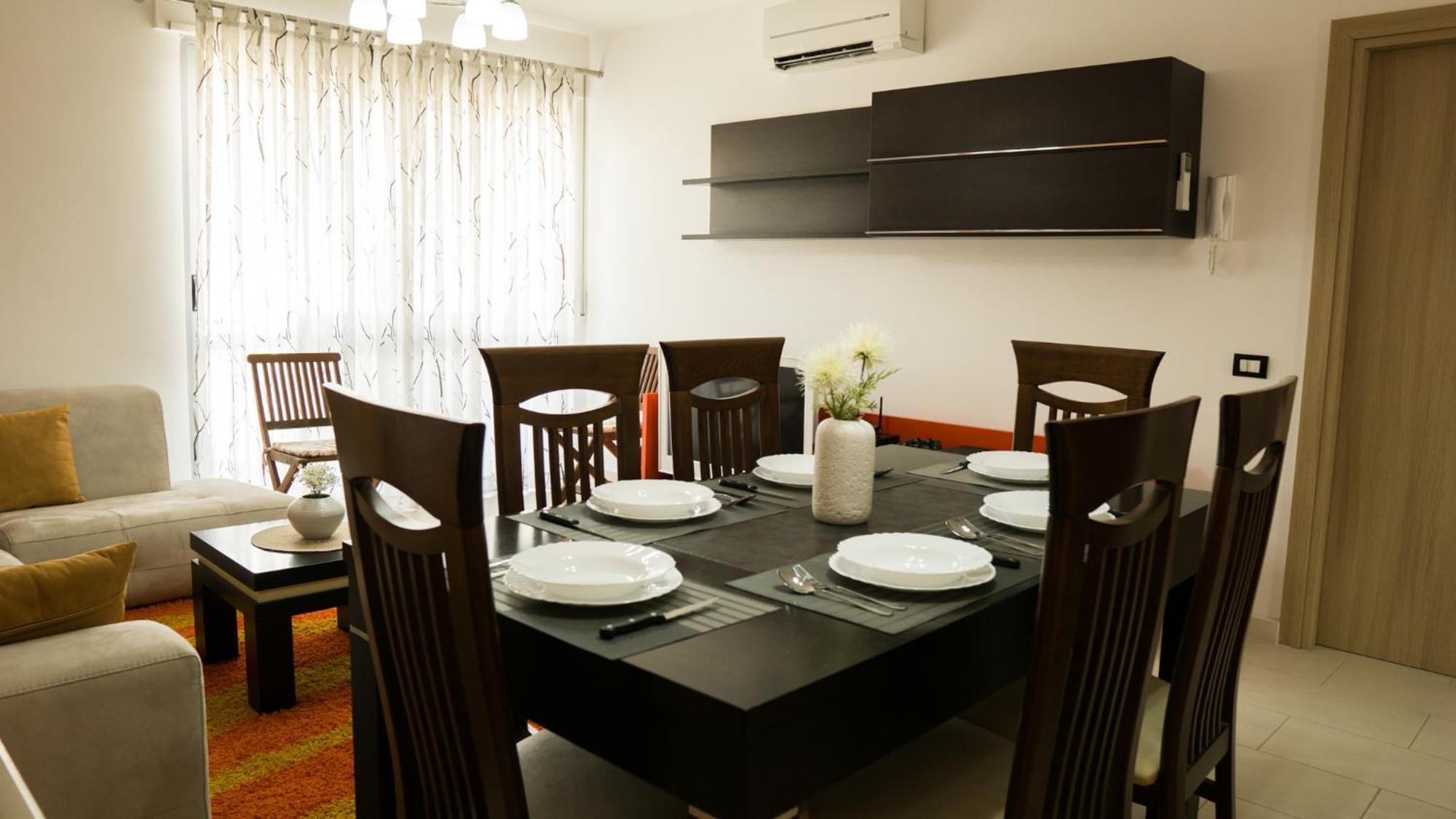 Eka Luxury Apartment