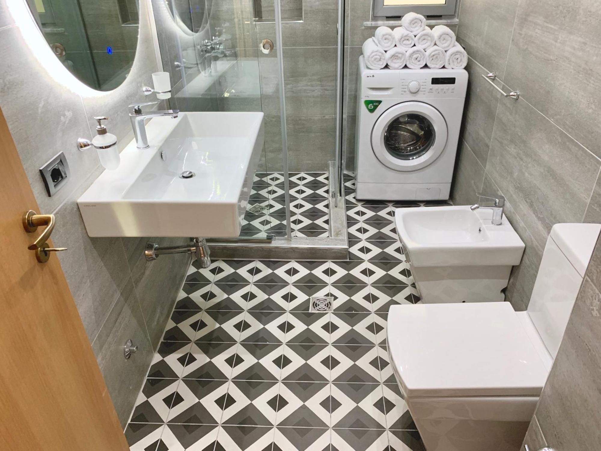 Eka Luxury * Durrës